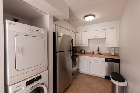 Hotel en venta en Holmes Beach, Florida, 459.31 m2 № 1023195 - foto 20