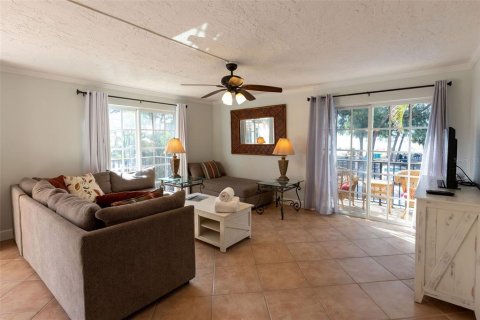 Hotel en venta en Holmes Beach, Florida, 459.31 m2 № 1023195 - foto 23