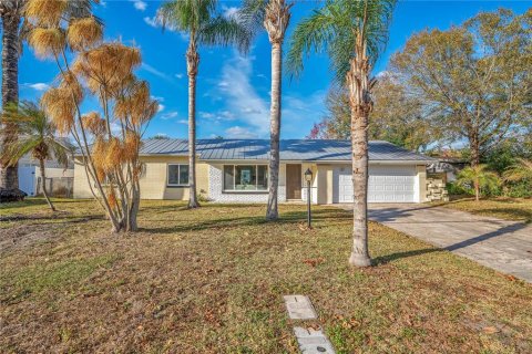 House in Orlando, Florida 3 bedrooms, 155.15 sq.m. № 2096819