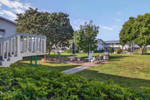 Condo in Deerfield Beach, Florida, 2 bedrooms  № 2193286 - photo 28