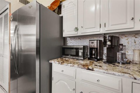 Copropriété à vendre à Leesburg, Floride: 3 chambres, 157.1 m2 № 2237021 - photo 10