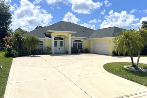 Casa en venta en Punta Gorda, Florida, 4 dormitorios, 267.09 m2 № 1801706 - foto 2