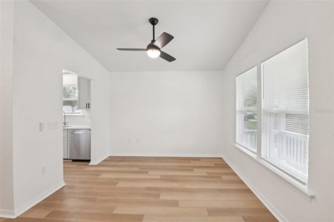Villa ou maison à vendre à Lakeland, Floride: 3 chambres, 175.12 m2 № 2094436 - photo 3