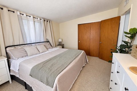 House in Bradenton, Florida 2 bedrooms, 109.72 sq.m. № 2393634 - photo 15