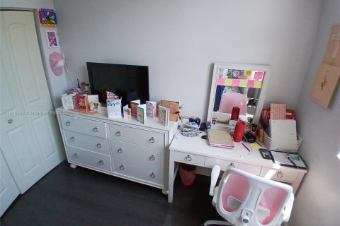 Condominio en alquiler en Miami, Florida, 2 dormitorios, 85.75 m2 № 1971636 - foto 20