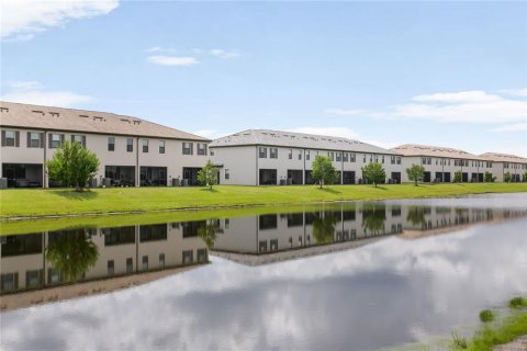 Townhouse in Bradenton, Florida 3 bedrooms, 178.84 sq.m. № 2383754 - photo 29