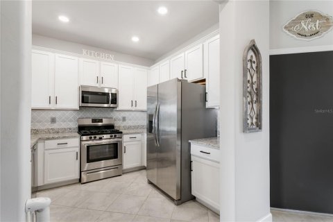 Townhouse in Bradenton, Florida 3 bedrooms, 178.84 sq.m. № 2383754 - photo 5