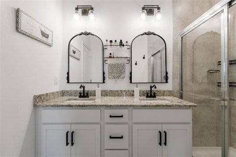 Townhouse in Bradenton, Florida 3 bedrooms, 178.84 sq.m. № 2383754 - photo 19