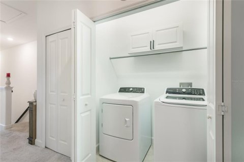 Townhouse in Bradenton, Florida 3 bedrooms, 178.84 sq.m. № 2383754 - photo 20