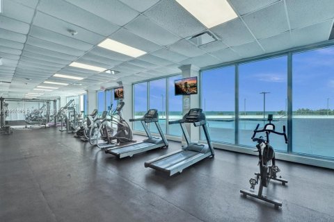 Condominio en venta en Miami Beach, Florida, 1 dormitorio, 84.73 m2 № 1387930 - foto 21