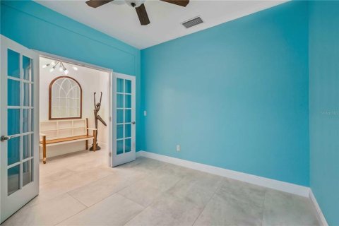 House in Bradenton, Florida 3 bedrooms, 187.29 sq.m. № 2098814 - photo 6