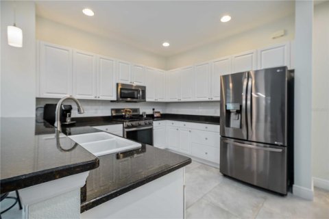 House in Bradenton, Florida 3 bedrooms, 187.29 sq.m. № 2098814 - photo 12