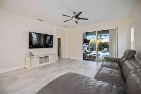 House in Bradenton, Florida 3 bedrooms, 187.29 sq.m. № 2098814 - photo 20
