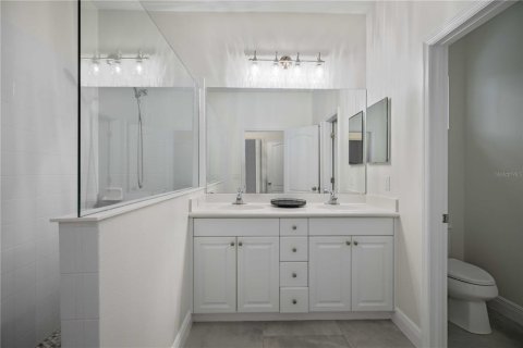 House in Bradenton, Florida 3 bedrooms, 187.29 sq.m. № 2098814 - photo 27