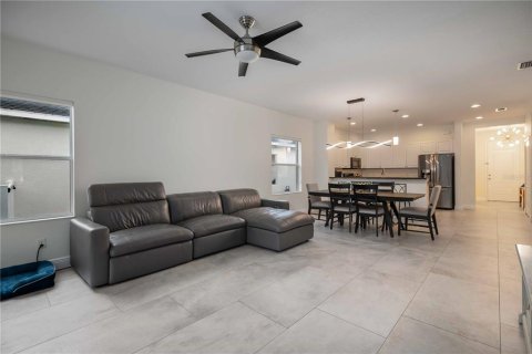 House in Bradenton, Florida 3 bedrooms, 187.29 sq.m. № 2098814 - photo 19