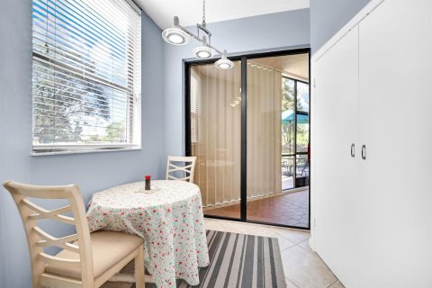 Copropriété à vendre à Lauderhill, Floride: 2 chambres, 149.29 m2 № 2084548 - photo 25
