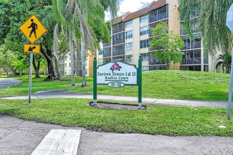 Copropriété à vendre à Lauderhill, Floride: 2 chambres, 149.29 m2 № 2084548 - photo 10