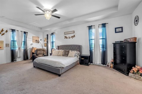Villa ou maison à vendre à Homestead, Floride: 4 chambres, 319.21 m2 № 1842872 - photo 26