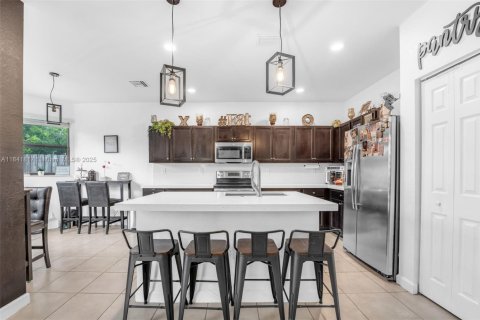 Villa ou maison à vendre à Homestead, Floride: 4 chambres, 319.21 m2 № 1842872 - photo 18