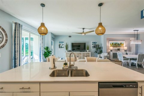 Condominio en venta en Venice, Florida, 3 dormitorios, 165.37 m2 № 1852795 - foto 19