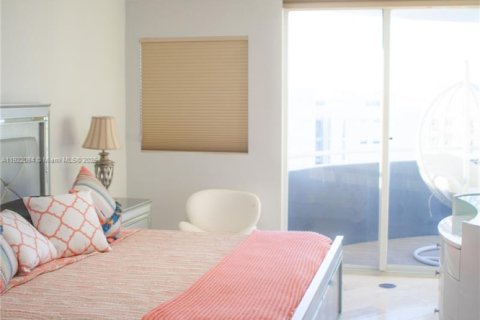 Copropriété à louer à Miami Beach, Floride: 2 chambres, 139.35 m2 № 2018726 - photo 18