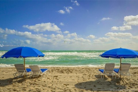 Copropriété à louer à Miami Beach, Floride: 2 chambres, 139.35 m2 № 2018726 - photo 4