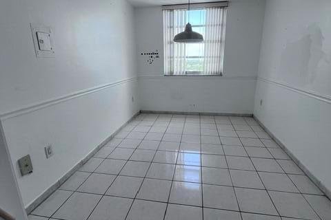 Copropriété à vendre à North Miami Beach, Floride: 2 chambres, 106.37 m2 № 2154370 - photo 7