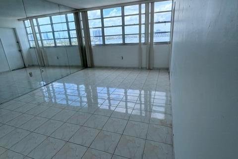 Copropriété à vendre à North Miami Beach, Floride: 2 chambres, 106.37 m2 № 2154370 - photo 2