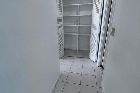 Copropriété à vendre à North Miami Beach, Floride: 2 chambres, 106.37 m2 № 2154370 - photo 12