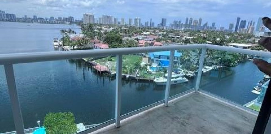 Condo à North Miami Beach, Floride, 2 chambres № 2154370