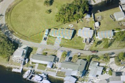 Terreno en venta en Ruskin, Florida № 1813683 - foto 1