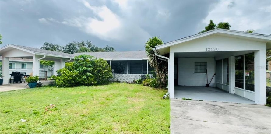Duplex in North Port, Florida 4 bedrooms, 198.81 sq.m. № 1817431