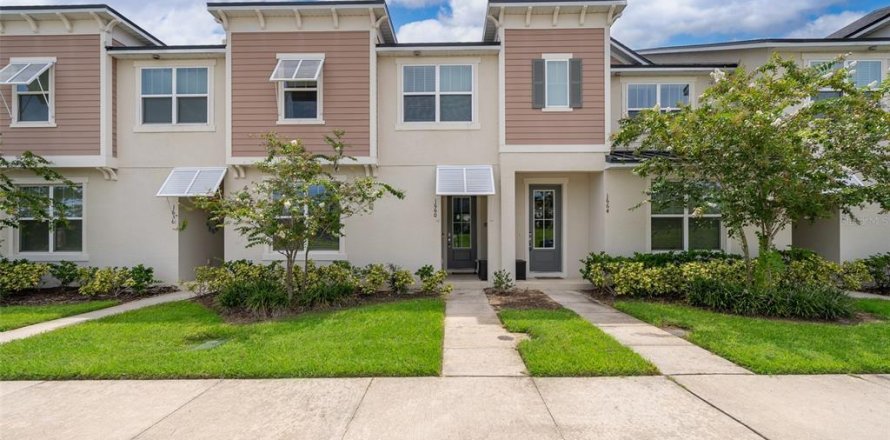 Townhouse in Kissimmee, Florida 5 bedrooms, 213.12 sq.m. № 1827141
