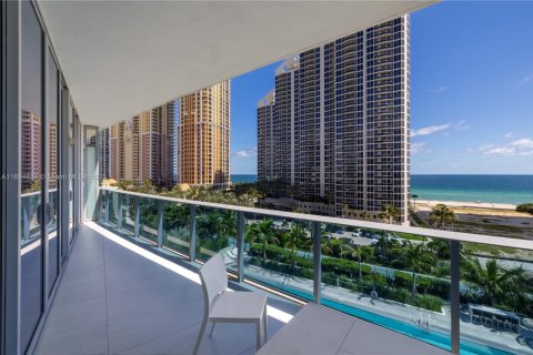 Appartement à louer à Sunny Isles Beach, Floride: 2 chambres, 126.44 m2 № 1947080 - photo 21