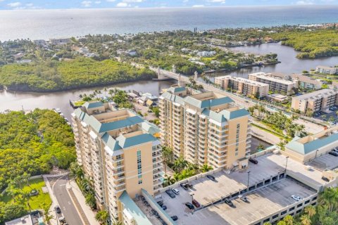 Condominio en Boynton Beach, Florida, 1 dormitorio № 2077768