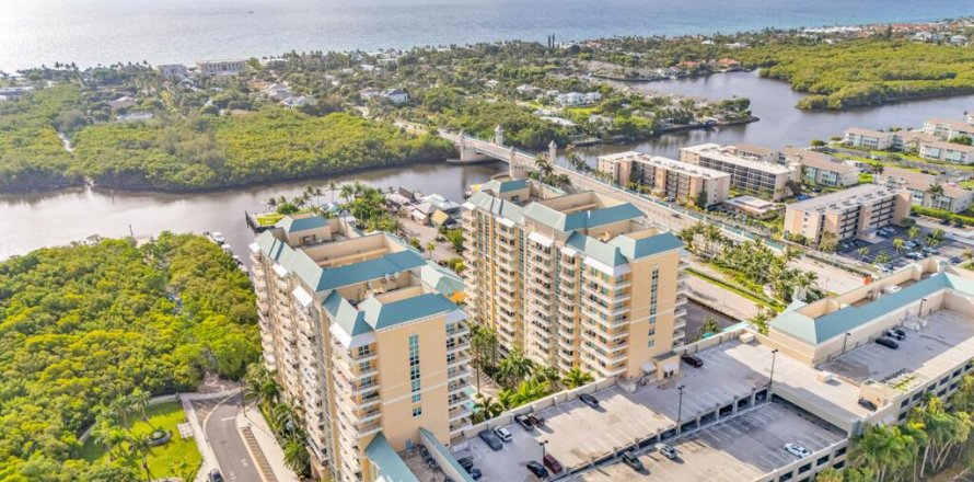 Condominio en Boynton Beach, Florida, 1 dormitorio  № 2077768