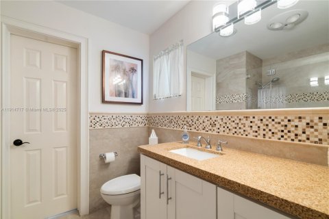 House in Homestead, Florida 3 bedrooms, 303.79 sq.m. № 2017103 - photo 24