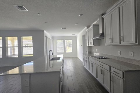 Casa en alquiler en Lutz, Florida, 5 dormitorios, 304.07 m2 № 2105070 - foto 11