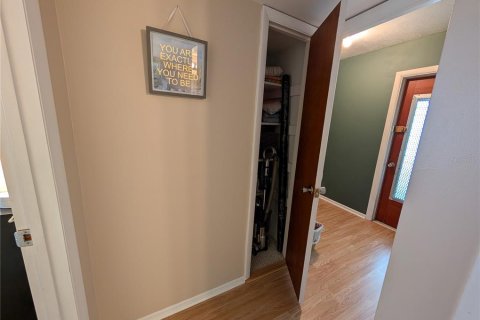 Condo in Bradenton, Florida, 2 bedrooms  № 1848591 - photo 15