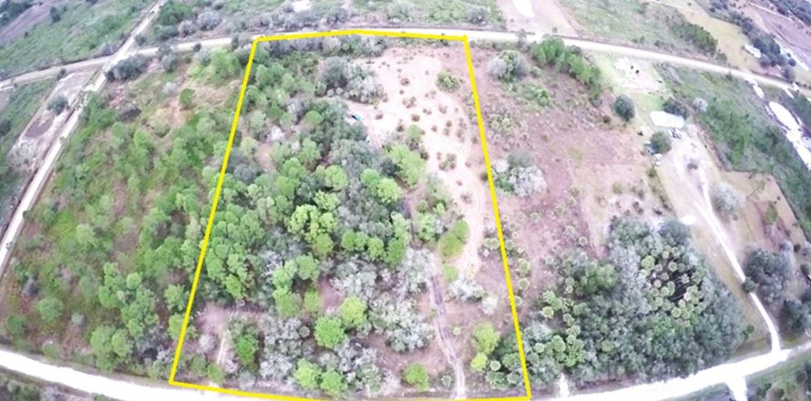 Terreno en Okeechobee, Florida № 1173176