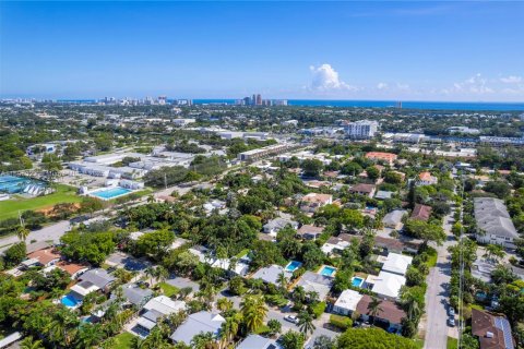 Купить виллу или дом в Форт-Лодердейл, Флорида 4 комнаты, 128.21м2, № 1950448 - фото 21