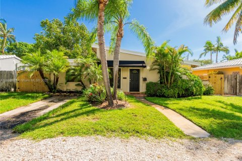 Купить виллу или дом в Форт-Лодердейл, Флорида 4 комнаты, 128.21м2, № 1950448 - фото 19