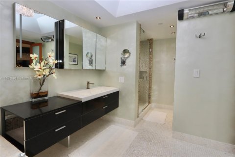 Condominio en venta en Aventura, Florida, 3 dormitorios, 197.88 m2 № 1862370 - foto 25
