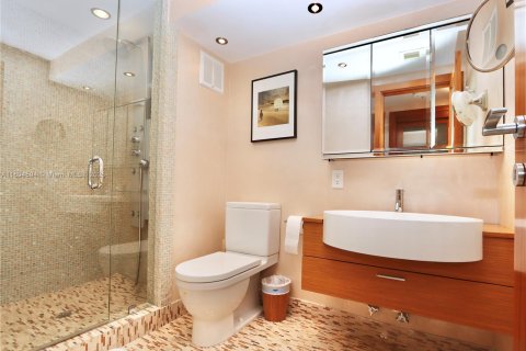 Condominio en venta en Aventura, Florida, 3 dormitorios, 197.88 m2 № 1862370 - foto 14