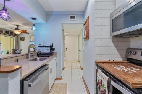 Купить кондоминиум в Делтона, Флорида 6 комнат, 83.33м2, № 1631508 - фото 12