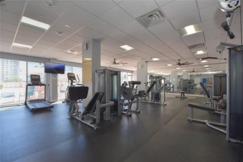 Condo in Pompano Beach, Florida, 2 bedrooms № 2247333 - photo 22