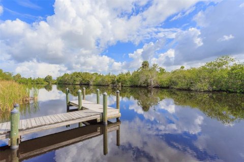 Land in Wimauma, Florida № 1735457 - photo 11