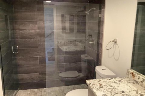Condo in Deerfield Beach, Florida, 2 bedrooms № 2176843 - photo 20
