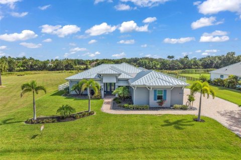 Villa ou maison à Punta Gorda, Floride 4 chambres, 240.25 m2 № 2167033