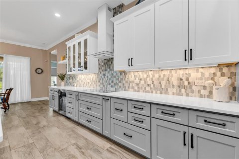 Villa ou maison à vendre à Punta Gorda, Floride: 4 chambres, 240.25 m2 № 2167033 - photo 6